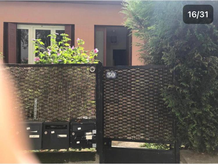 Pavillon 1 A 4 Personnes Chez L'Habitant Parfait Pour Une Famille Баньо Екстериор снимка