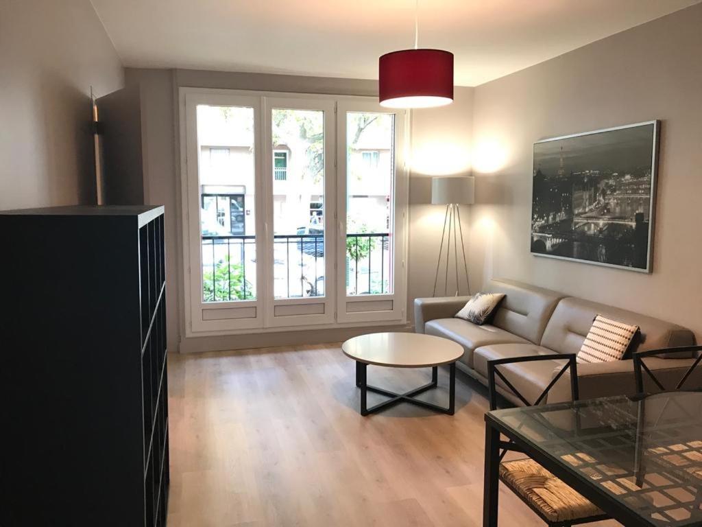 Pavillon 1 A 4 Personnes Chez L'Habitant Parfait Pour Une Famille Баньо Екстериор снимка